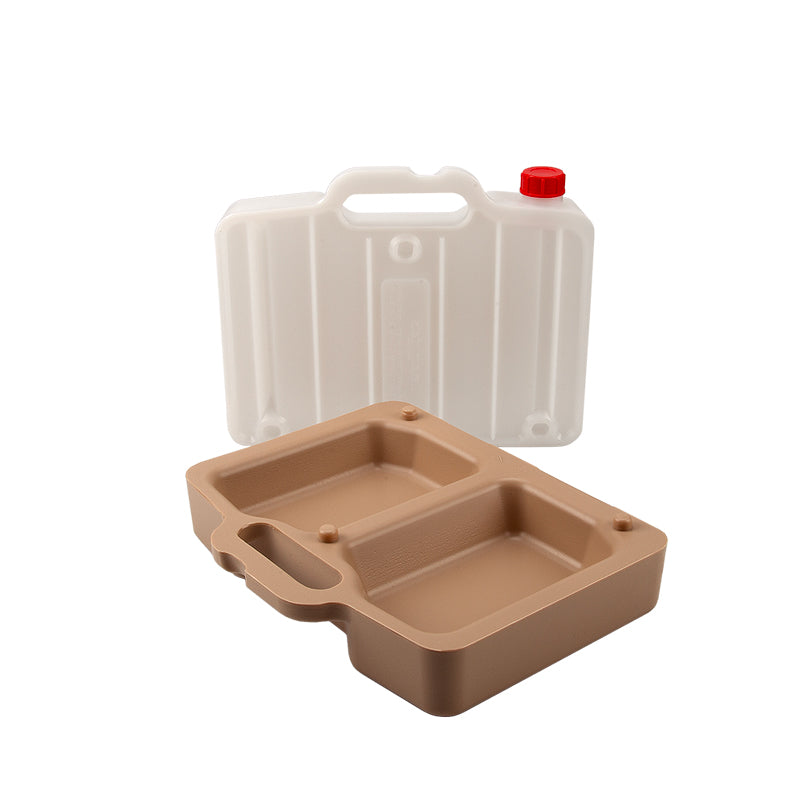 Petbox, Food and Water carrier 28 x 22 x 10 CM, Plastic