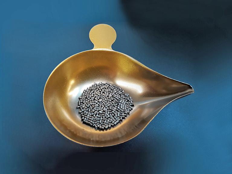 Vihtavuori N565 Smokeless Rifle Propellant, 1 Kg